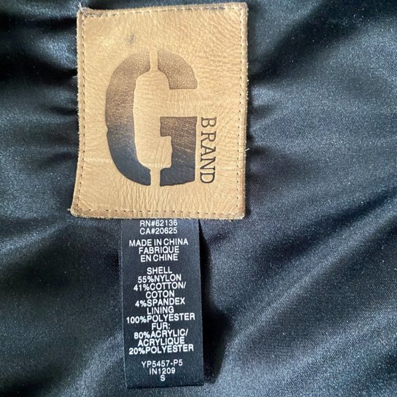 90s Black Fitted Bomber Puffer Jacket | G-Brand Black Short Jacket - Picture 7 of 13